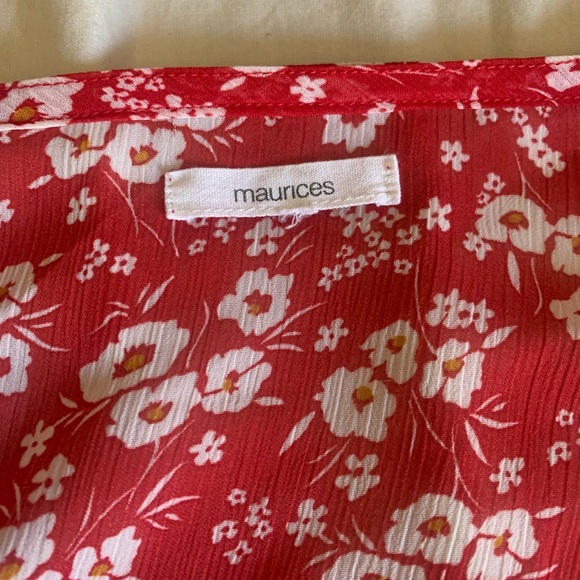 Maurice’s Red Floral Kimono with lace trim - Picture 6 of 8